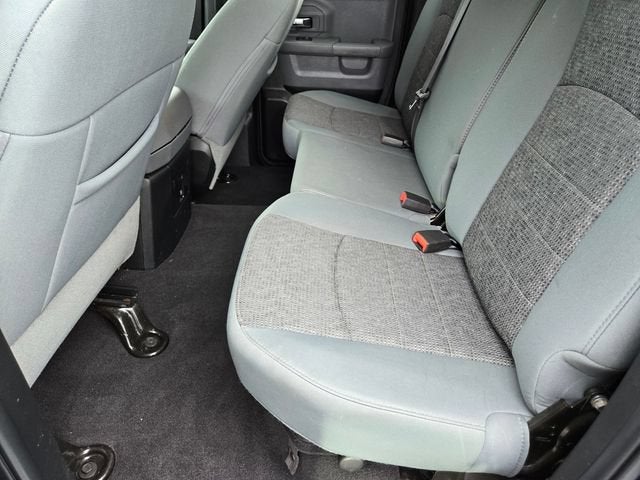 2017 RAM 1500 Big Horn Quad Cab 4x4 6'4" Box