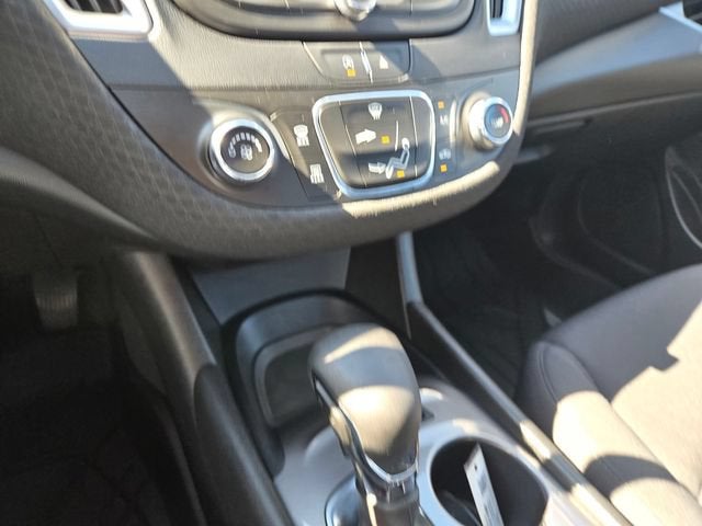 2023 Chevrolet Malibu LS