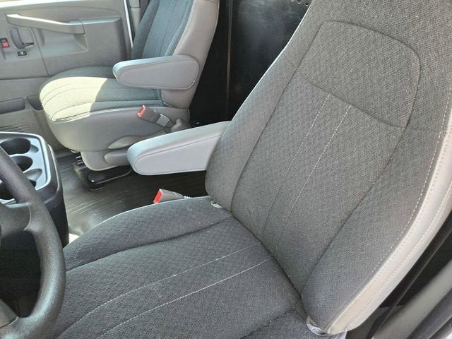 2024 Chevrolet Express Cargo 2500 WT