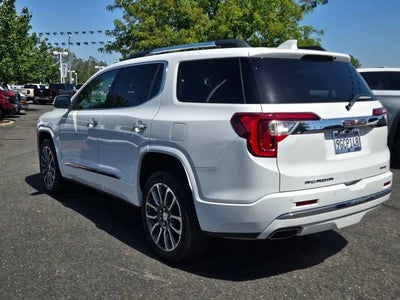 2023 GMC Acadia Denali