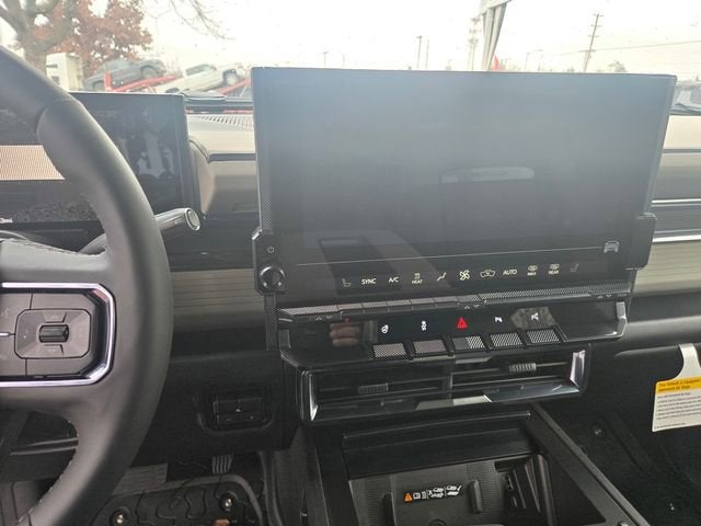 2026 GMC HUMMER EV SUV 2X