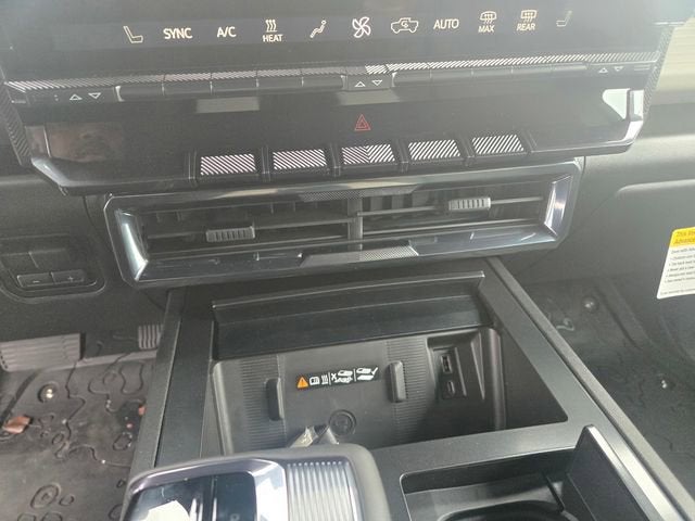 2026 GMC HUMMER EV SUV 2X