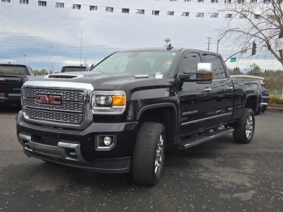 2018 GMC Sierra 2500 HD Denali