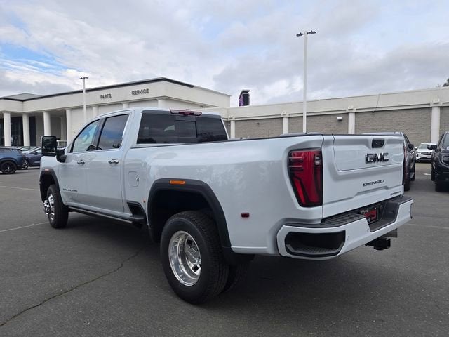 2026 GMC Sierra 3500 HD Denali Ultimate DRW