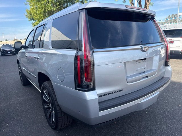 2017 Cadillac Escalade Platinum