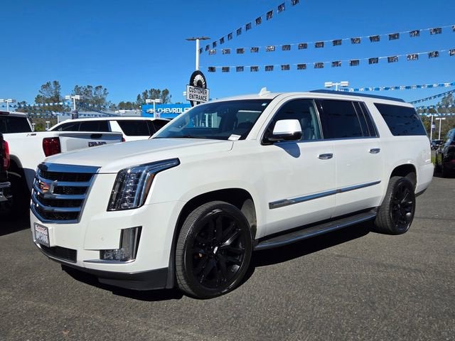 2016 Cadillac Escalade ESV Luxury Collection