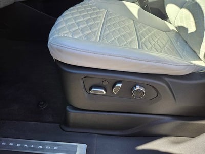 2025 Cadillac Escalade Sport Platinum