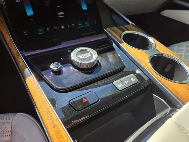 2025 Cadillac Escalade Sport Platinum