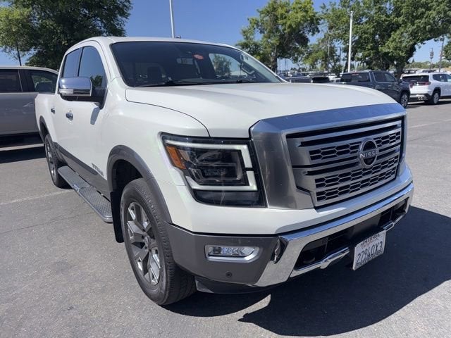 2023 Nissan Titan Platinum Reserve 4X4 Crew Cab's photo