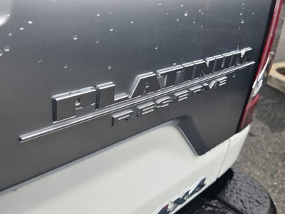 2023 Nissan TITAN Crew Cab Platinum Reserve 4x4