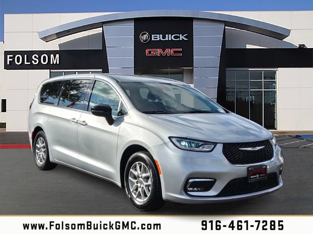 2024 Chrysler Pacifica