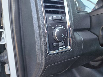 2017 RAM 2500 Laramie Crew Cab 4x4 6'4" Box