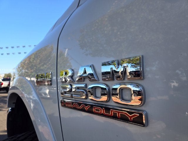 2017 RAM 2500 Laramie Crew Cab 4x4 6'4" Box
