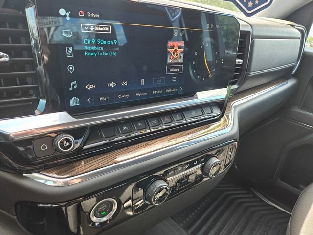 2024 Chevrolet Silverado 1500 LT