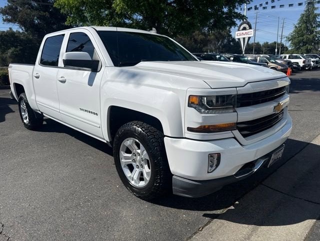 2017 Chevrolet Silverado 1500 LT 4X4 Crew Cab Short Box's photo