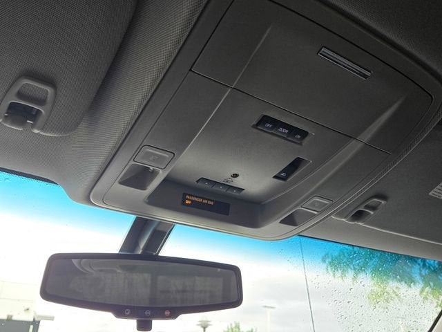 2017 Chevrolet Silverado 1500 LT - Photo 25