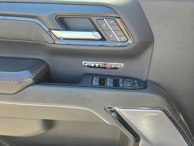 2023 GMC Sierra 1500 AT4X