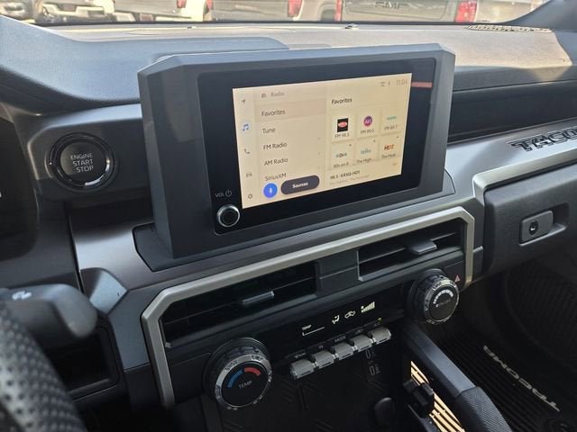 2025 Toyota Tacoma SR5
