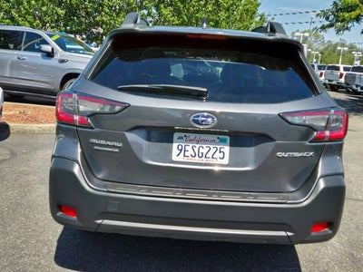 2023 Subaru Outback Premium
