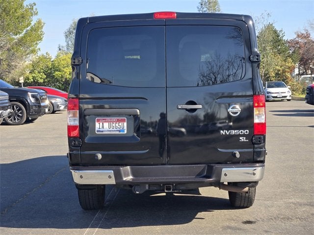 2021 Nissan NV Passenger NV3500 HD SL