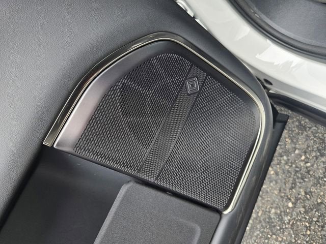 2024 RIVIAN R1T Adventure