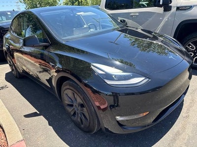 2024 Tesla Model Y Long Range