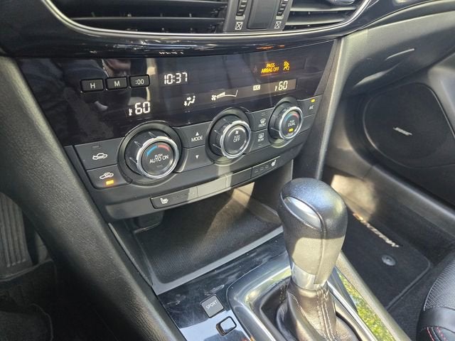 2015 Mazda Mazda6 i Grand Touring