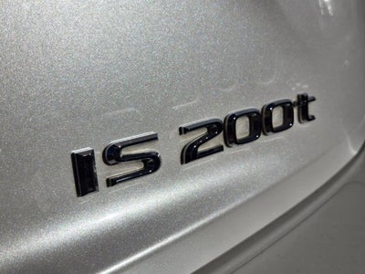 2016 Lexus IS 200t 4dr Sdn