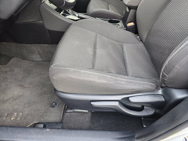 2016 Scion iM 5dr HB Man (Natl)