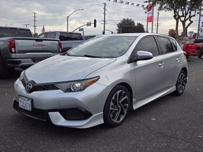 2016 Scion iM 5dr HB Man (Natl)