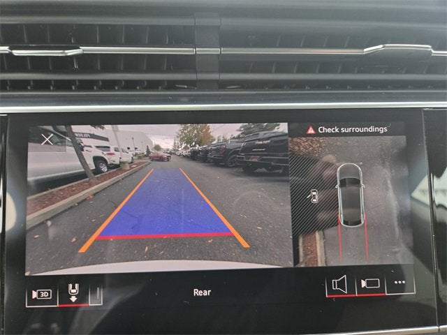 2023 Audi Q8 Premium Plus