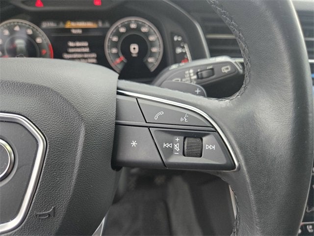 2023 Audi Q8 Premium Plus