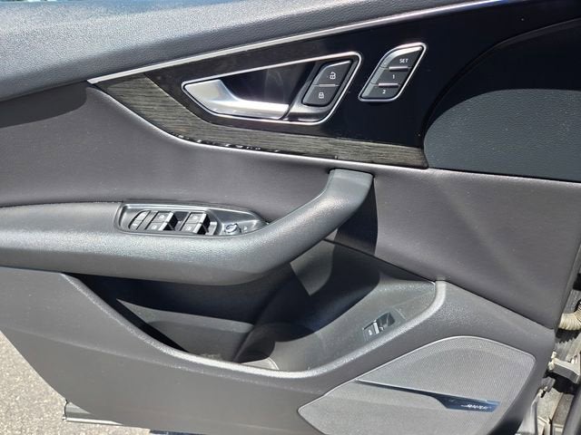 2018 Audi Q7 Premium Plus