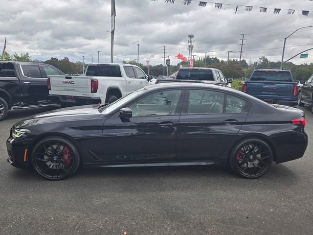 2022 BMW M550 i xDrive