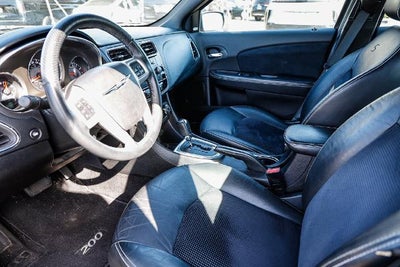 2013 Chrysler 200 Limited