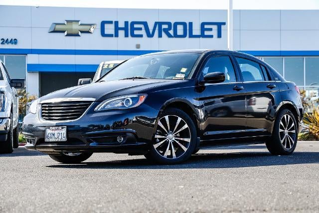 2013 Chrysler 200 Limited