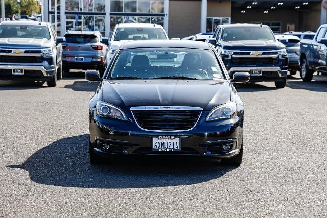 2013 Chrysler 200 Limited