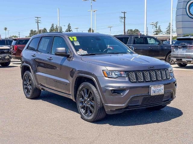 2017 Jeep Grand Cherokee Altitude