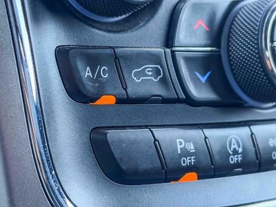2017 Jeep Grand Cherokee Altitude