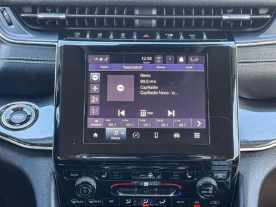 2021 Jeep Grand Cherokee L Laredo