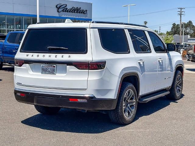 2023 Jeep Wagoneer Base