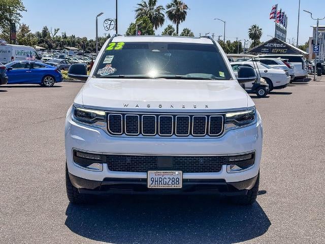 2023 Jeep Wagoneer Base