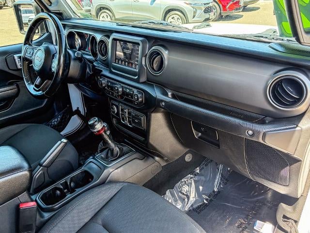2022 Jeep Gladiator Sport S
