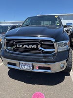 2019 RAM 1500 Classic Laramie
