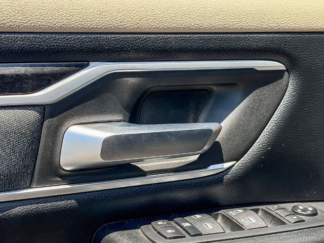 2020 RAM 1500 Big Horn Quad Cab 4x2 6'4" Box