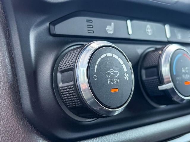 2023 RAM 1500 Big Horn Crew Cab 4x4 5'7" Box