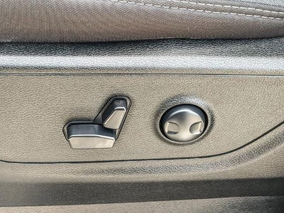 2023 RAM 1500 Big Horn Crew Cab 4x4 5'7" Box