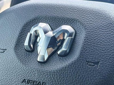 2023 RAM 1500 Big Horn Crew Cab 4x4 5'7" Box