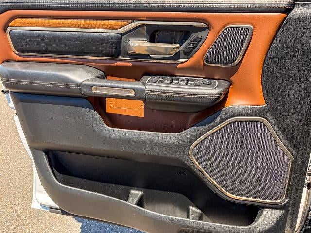 2020 RAM 1500 Laramie Longhorn Crew Cab 4x4 5'7" Box