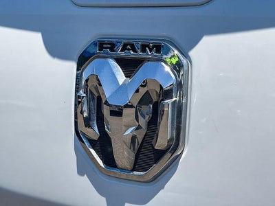 2020 RAM 1500 Laramie Longhorn Crew Cab 4x4 5'7" Box